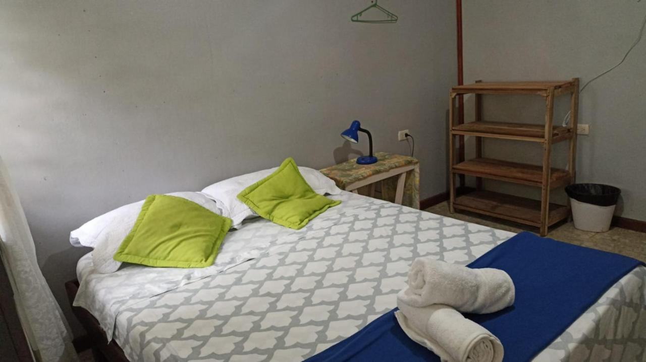 Hospedaje Meryscar Tortuguero Εξωτερικό φωτογραφία